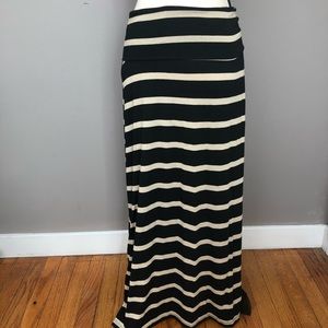 American Rag Black and Tan stiped Maxi Skirt
